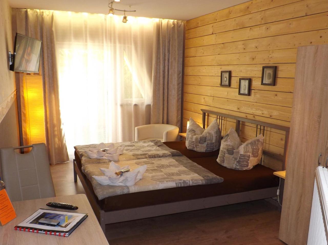 Haus Oberkassel Hotel Bonn Eksteriør billede