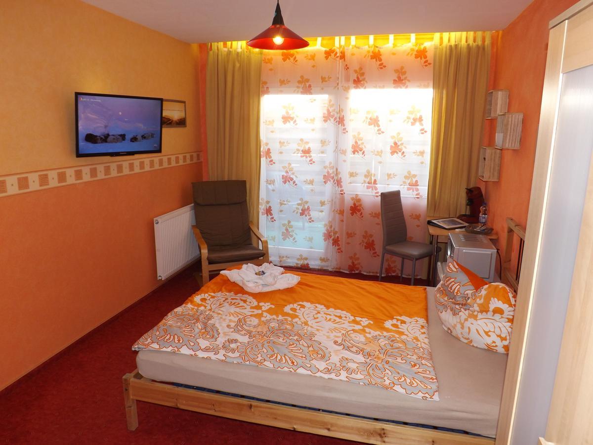 Haus Oberkassel Hotel Bonn Eksteriør billede